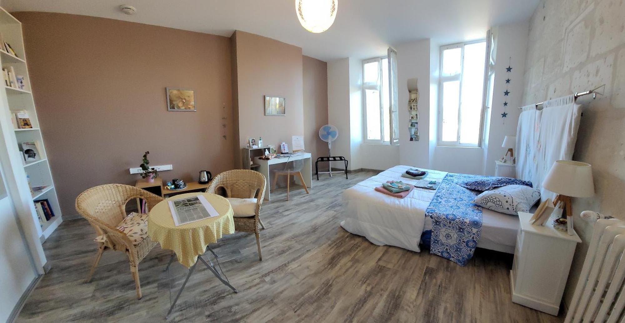 La Belle Etoile Bed & Breakfast Saintes Ngoại thất bức ảnh